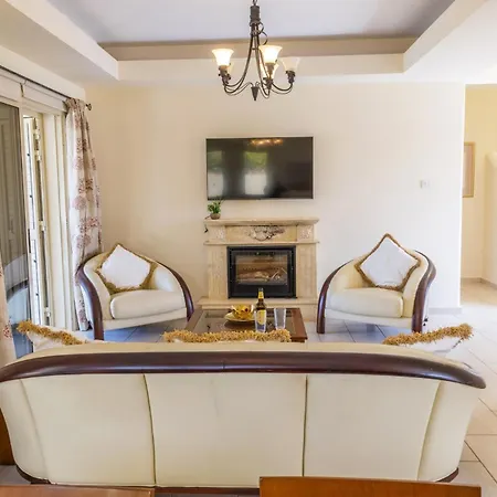 3bedroom Sweet Sunset With Pool St George Pegeia *