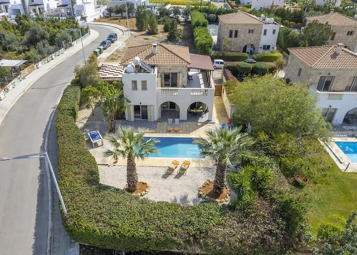 3bedroom Sweet Sunset With Pool St George Pegeia パ フォス