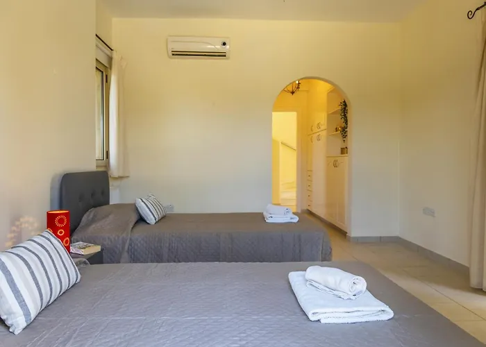 Villa 3bedroom Sweet Sunset With Pool St George Pegeia Paphos